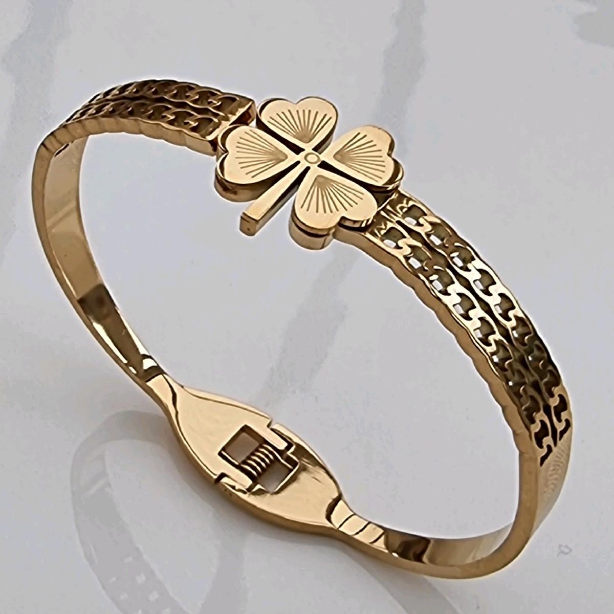 18k Gold Plated Beautiful Four Hearts Floral Clover Bangle Stainless Steel