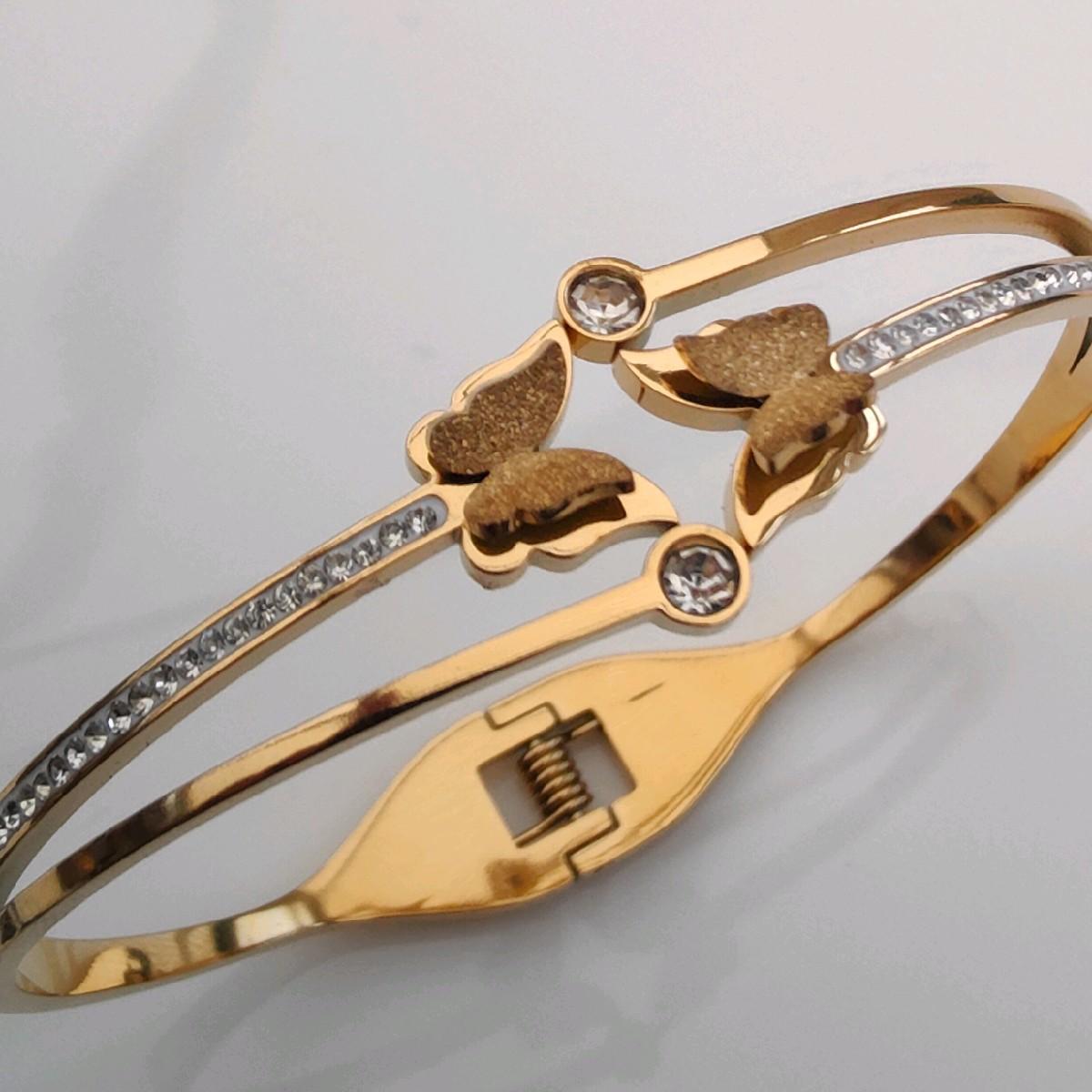 18k Gold Plated Butterfly Bangle