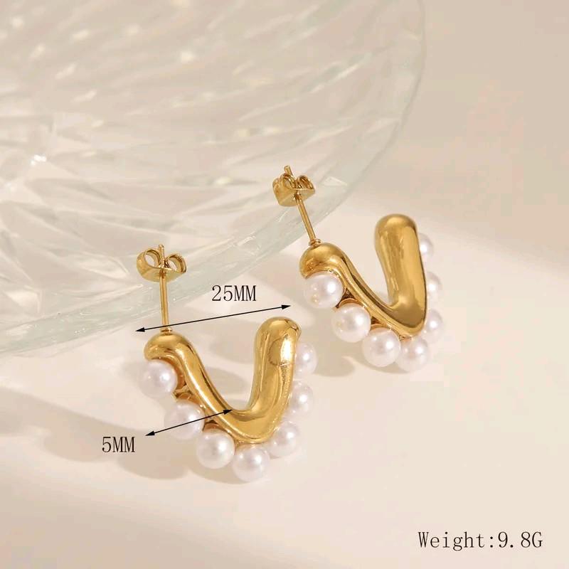 18k Gold Plated Premium Pearl Hoop Earrings