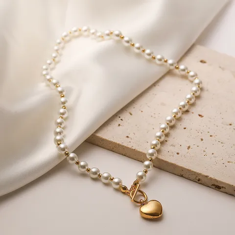 Heart Pendant Pearl Necklace with OT lock